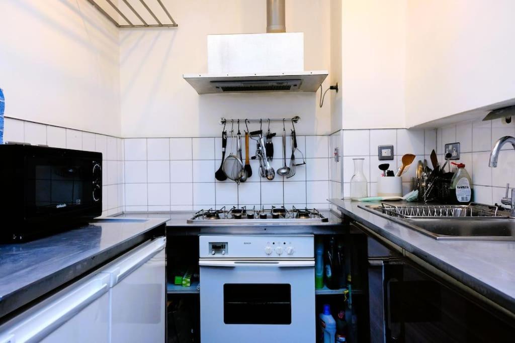 Stylish Near Carnaby Street Apartment London